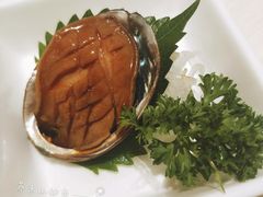 芥末小鲍鱼-小句号·精致料理(江南环球港店)