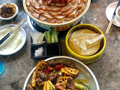 -三人行骨头王火锅(长寿店)