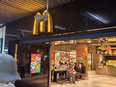 -麦当劳(中山公园龙之梦店)