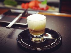 鸭肝慕斯配芝士奶沫-L'ATELIER de Joel Robuchon(外滩18号店)