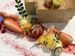 -Mark&Mars Restaurant