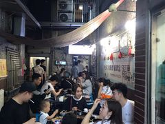 等位区-石灰市毛记烧鸡公(解放碑店)