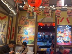 -有红鸡毛店·砂锅菜(抚琴夜市店)