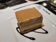 -斗牛士牛排餐厅(嘉里汇店)