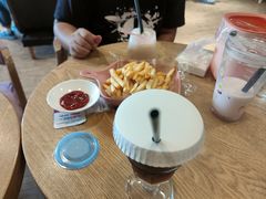 -Ve Cafe狗狗主题宠物咖啡厅