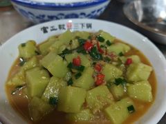 -富正毅三下锅(体育馆店)