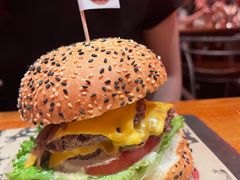 经典牛肉汉堡-FAT COW(虹梅路店)