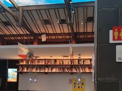 -阿瓦山寨·湘菜现炒·剁椒鱼头王(咸阳总店)