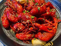 -肥肥虾庄·金牌油焖大虾(杨园滨江时代walk店)