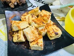 -乔岩保应烧烤店