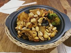 -一两饭川味素食餐厅