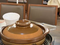 -胡须佬鸡煲四季火锅店(石厦西村直营店)