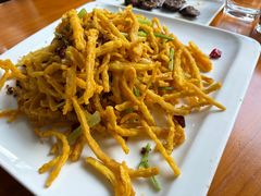 -莲餐厅·湖北菜·潜江小龙虾店(愚园路店)
