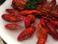 -沪小胖小龙虾(淮海中路旗舰店)