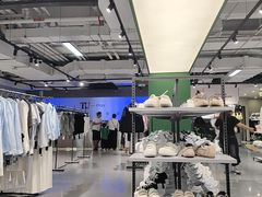 -吾悦广场(南京鼓楼店)