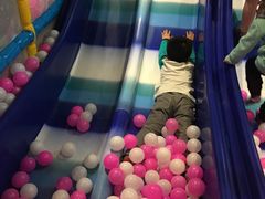 -蒙特利亲子乐园