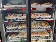 自助取餐区-拈签一笑黄牛肉辣卤串串