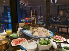 -金陵饭店 56F 家·海鲜火锅餐厅