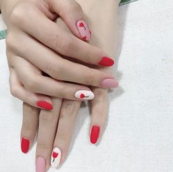 -可瑞娜美甲美颜汇