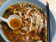 -味绝西面