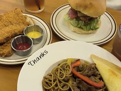 -Thanks美式餐厅(汉堡咖啡店)