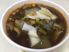 特色牛肉牛杂汤-江三王记牛杂馆(总店)