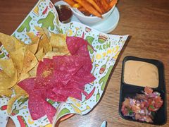 -Famous肥猫墨西哥音乐餐吧(五棵松华熙LIVE店)