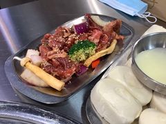 -马路牙子烧烤音乐酒馆(望京店)
