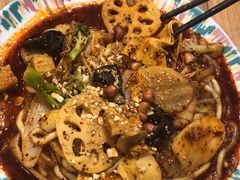 -西部马华清真兰州牛肉面·烧烤夜市(三里河店)