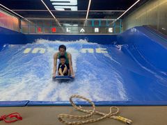 -INLANG饮浪室内冲浪(苏河湾万象天地店)