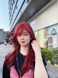 -Tloml salon