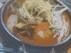 -24 新村雪浓汤(长白山烤肉店)