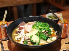 -万记麻辣烫国展总店