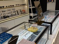 -沫芮眼镜·蔡司·依视路·尼康明月(环创店)