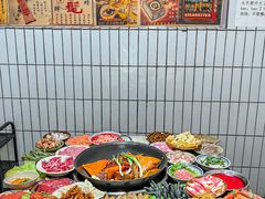 -四小区火锅·巷子里的重庆火锅(花照壁店)