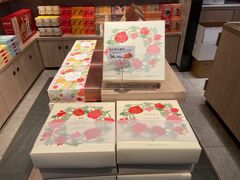 零售区-嘉华鲜花饼(束河店)