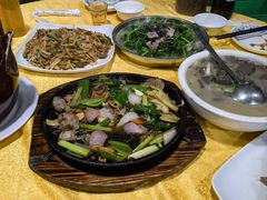 -长坦新鲜猪什夜宵广场