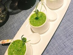 法式蒜香蜗牛-弦月窗LUNETTE BY AMANDA(复兴路店)