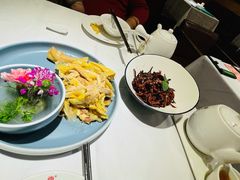 盐焗手撕鸡-尚一汤 广东炖汤(金桥国际店)