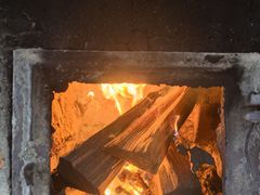 -粘豆包柴火铁锅炖