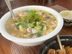 -亚忠小吃店(曾厝垵店)
