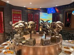 -新哥老官·畅吃123·美蛙世界(苏宁广场店)