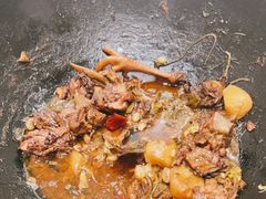 -老渔翁笨锅炖(迎宾路总店)
