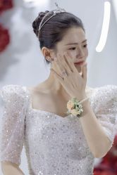 -GRACE KELLY婚纱与礼服(北京店)
