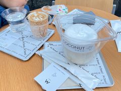 -M Stand(上海人民广场来福士店)