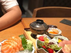 -山葵家·创意料理(临平银泰城店)