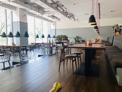 -昆山琶拉帝诗酒店·河畔咖啡厅Riverside Cafe