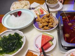 -重庆高老九火锅(虹桥天地店)