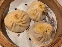 蟹粉汤包-松鹤面馆·古法焖肉面(观前店)