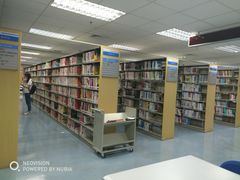 -南山图书馆(常兴路店)
